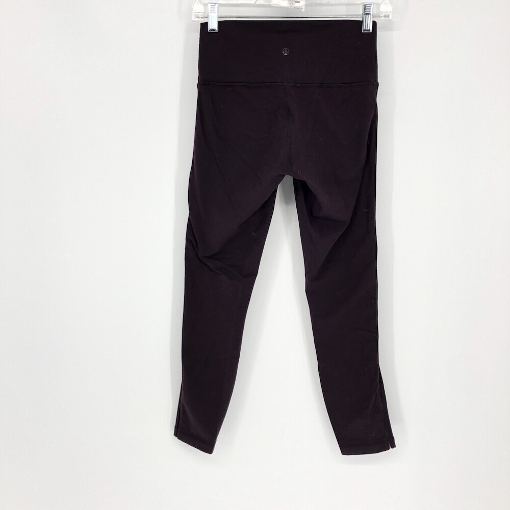 Lululemon Women's Purple Solid Polyester Pull on Mid Rise Activewear Leggings - Picture 6 of 6